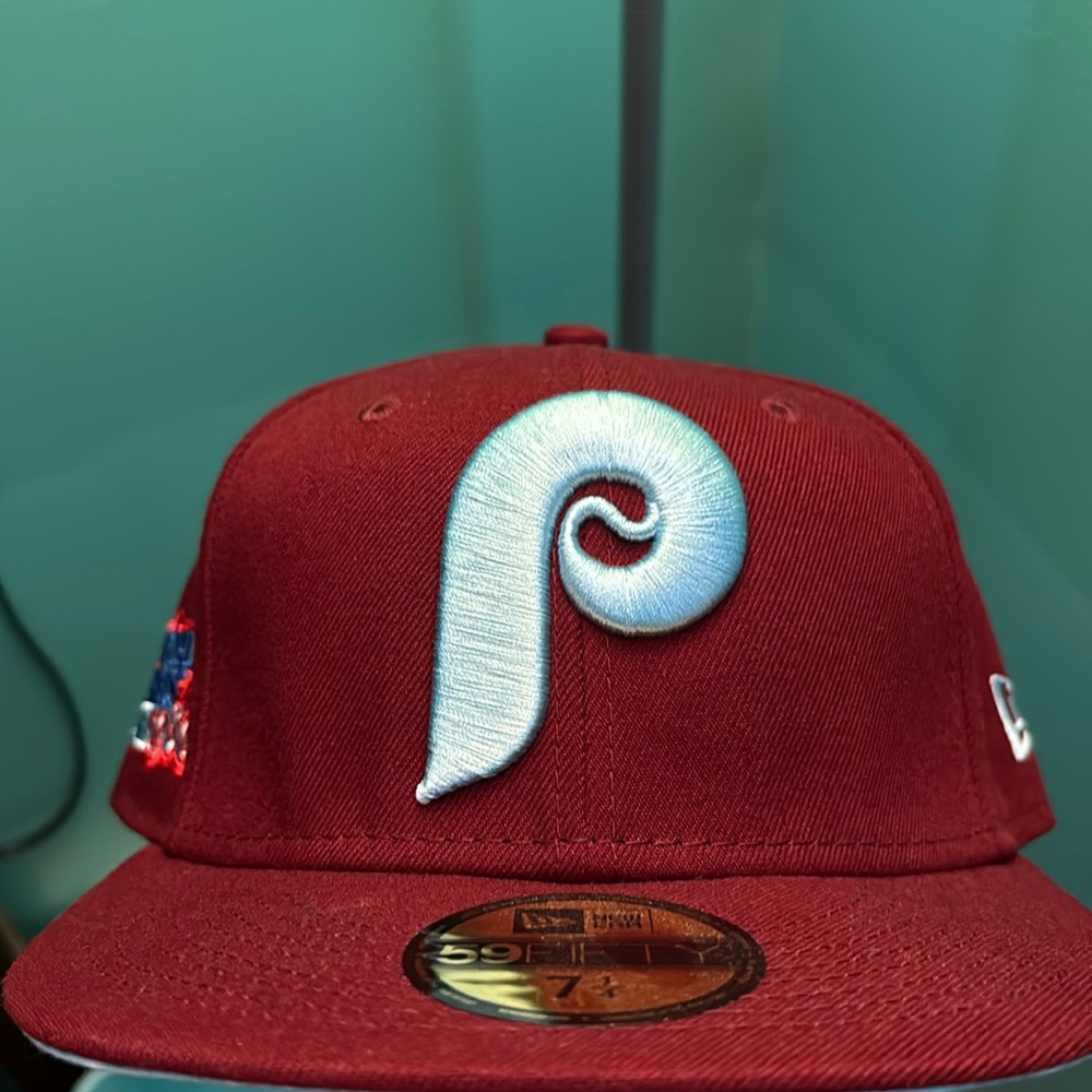 Philadelphia Phillies Fitted Hat